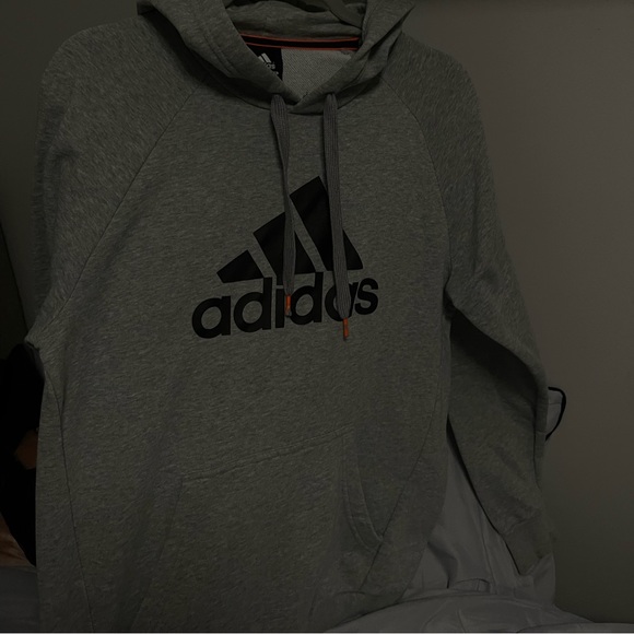Adidas hoodie - Picture 6 of 9